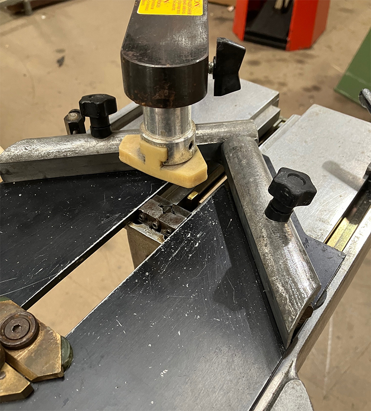 2ND337 CS88 Underpinner 1